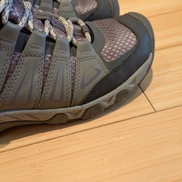 Keen Oakridge Women's Waterproof Hiking Boots - Picture 7 of 11